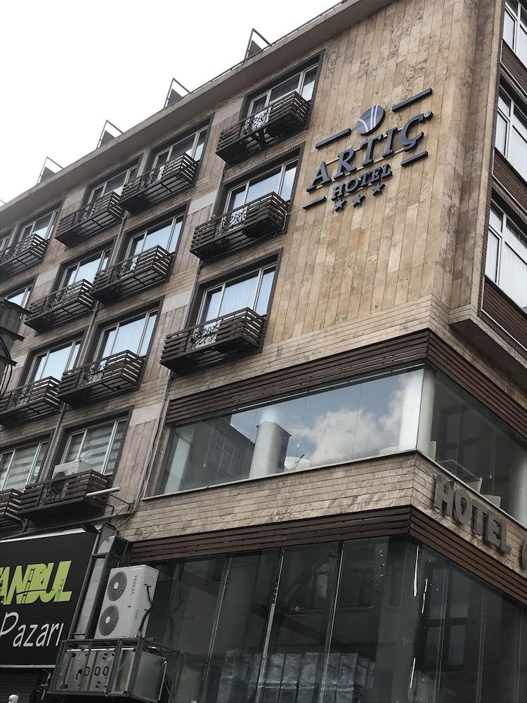 阿迪克酒店 伯萨 外观 照片