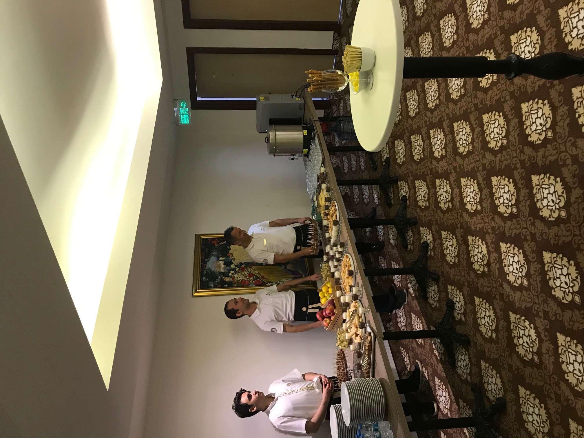 阿迪克酒店 伯萨 外观 照片